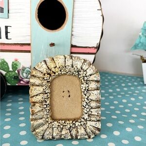 🆓free with purchase 🆓Gold Ornate Photo Frame